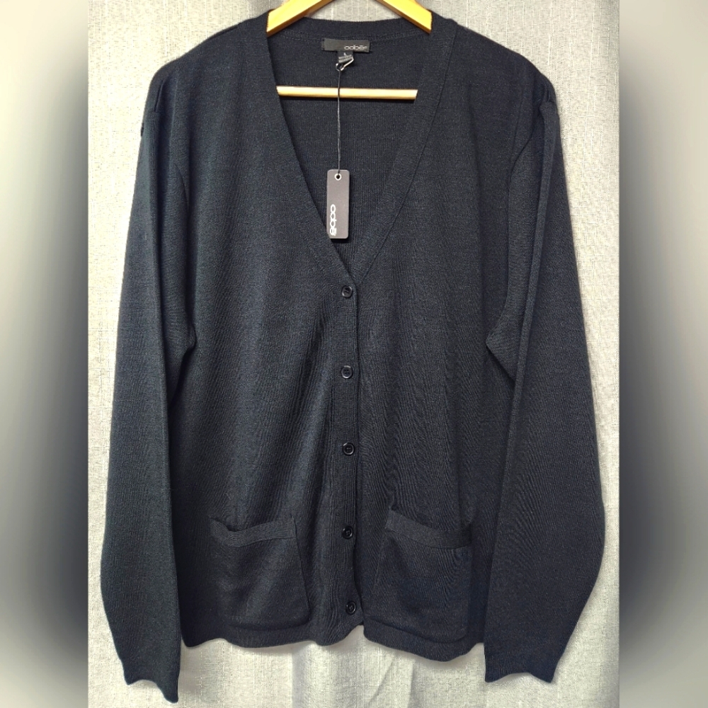 NWT-  OOBE- Black Long-sleeve Cardigan Sweater-  Women's Size Large
